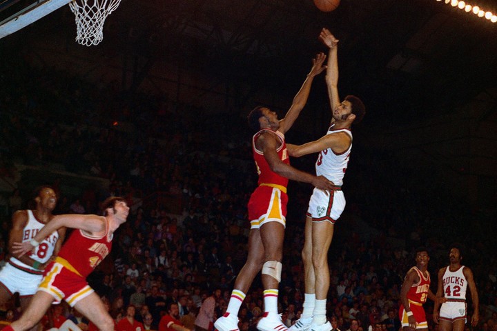 ルー アルシンダーとは誰 伝説のバスケ選手の逸話と人生について バスケ初心者用メディア ブザビ